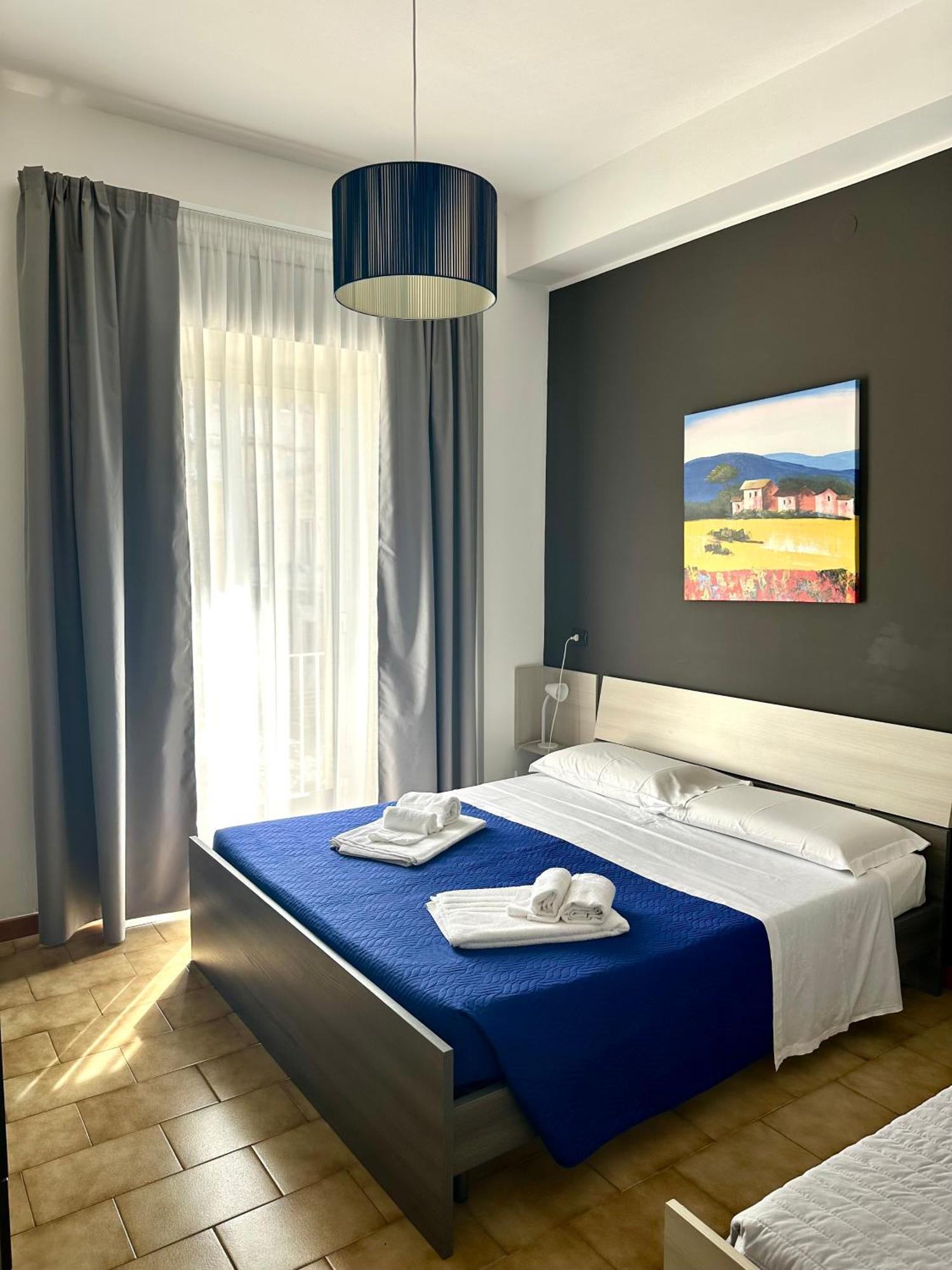 B&B Albergo Sicilia Avola Bagian luar foto